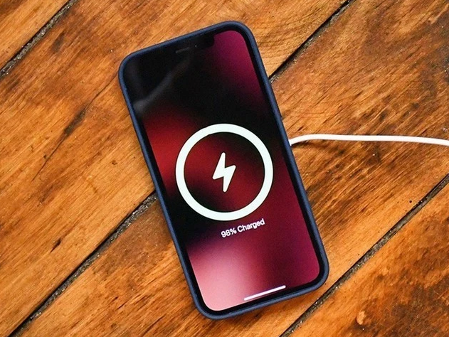 苍溪苹果手机维修分享iPhone 12可以随便充电吗 